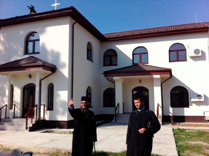 Un nou centru pastoral pentru tineri în Episcopia Giurgiului 90053