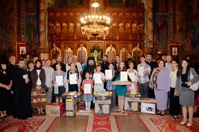 Premierea elevilor participanţi la „Alege şcoala!“ în Deva 90020