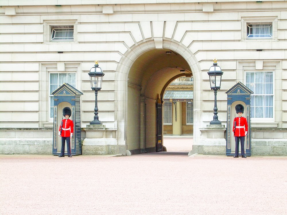 Londra vrea să restricţioneze imigraţia din România şi Bulgaria 89961