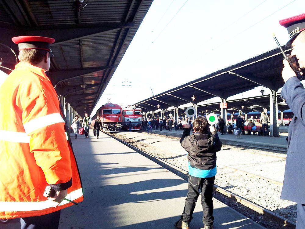 Trenuri suplimentare pentru pelerinajul de la Iaşi 89903