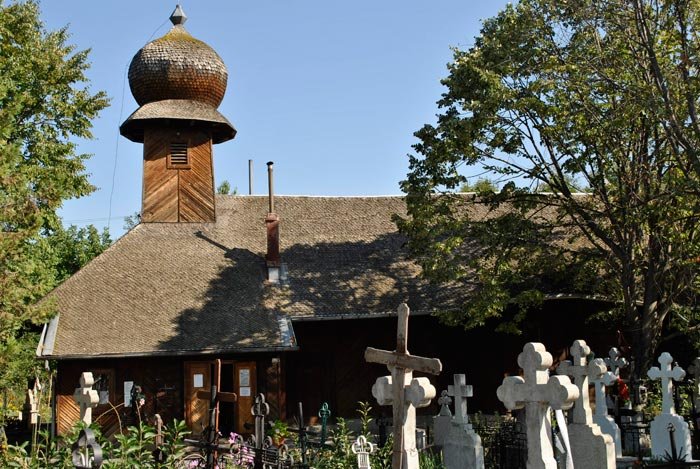 Lăcaşul ascuns din Vânătorii Pietrei 89860