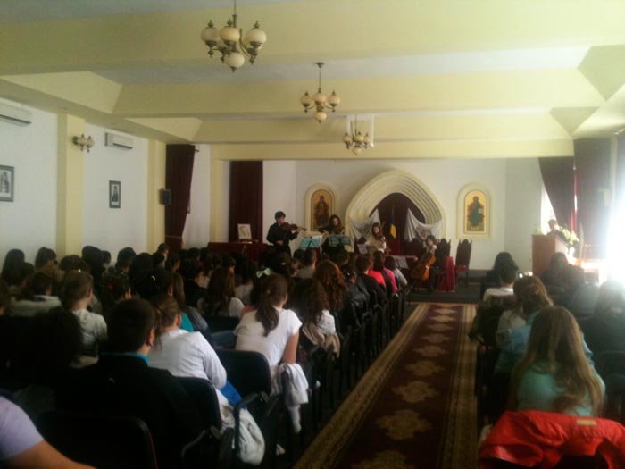 Spectacol de muzică în Caransebeş 89194