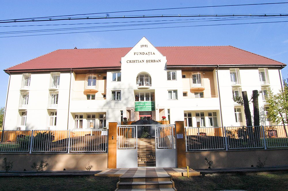 Sfinţirea Centrului „Cristian Şerban“ din Buziaş 89244