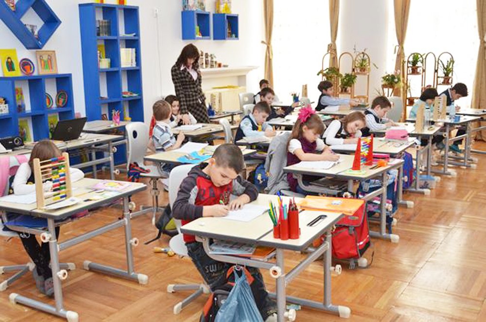 La Şcoala „Varlaam Mitropolitul“ încep înscrierile pentru anul şcolar 2013-2014 89267