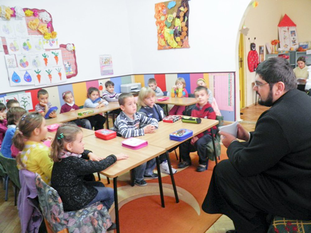Activităţi pastoral-misionare în mijlocul copiilor 89367