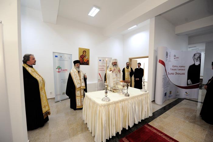 A fost sfinţit Centrul Naţional „Dumitru Stăniloae“ 89416