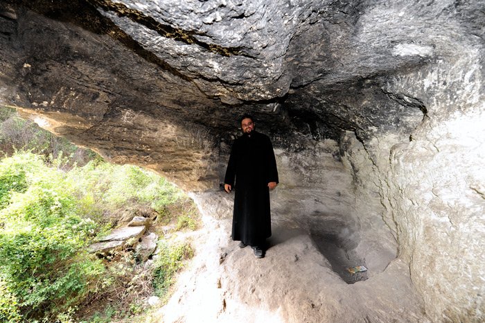 Complexul rupestru de la Dumbrăveni 89431