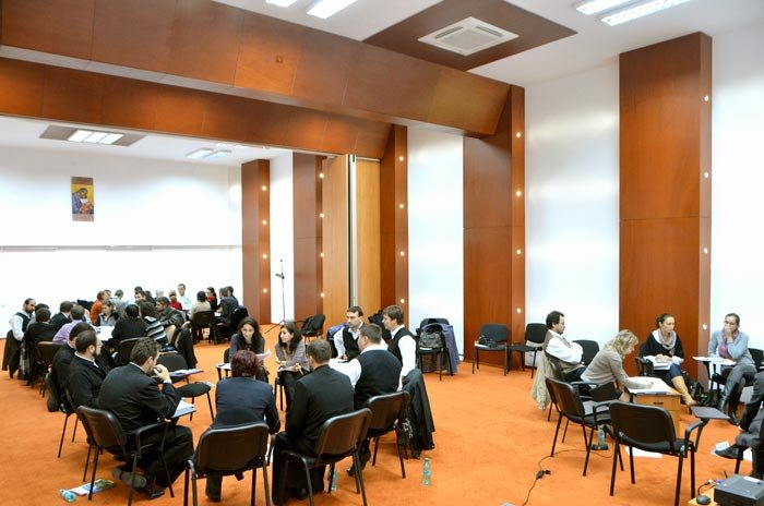 Întâlnire de evaluare şi planificare a activităţilor 89434