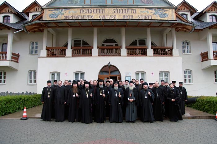 Prima întâlnire a administraţiilor eparhiale 89468