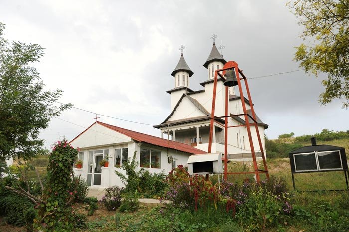 Sfinţire la Mănăstirea Strunga 89477