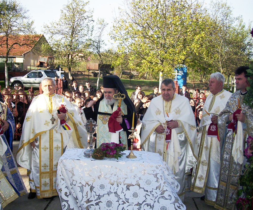 Binecuvântarea bisericilor din Măderat şi Moceriş 89555