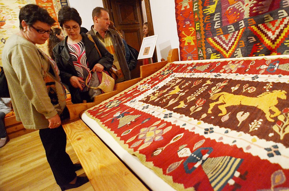 Comportamentul civilizat în spaţii culturale 89603