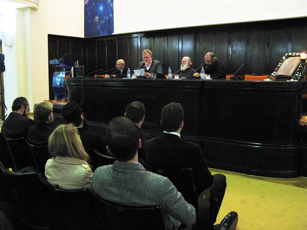 „Viaţa bineplăcută lui Dumnezeu este constituită din dogme corecte şi fapte bune“ 89617