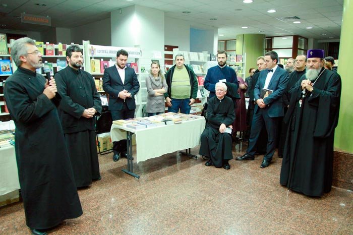 Lansările Editurii „Andreiana“ la Târgul Naţional de Carte şi Revistă Religioasă 89660