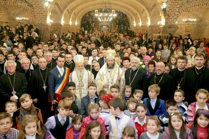 Binecuvântări arhiereşti în Ardeal 89682