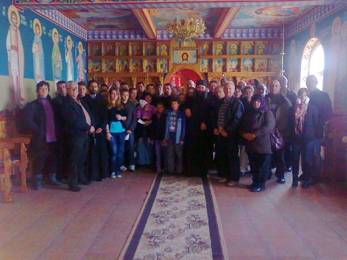 Pelerinaj al românilor din Serbia în România 89700