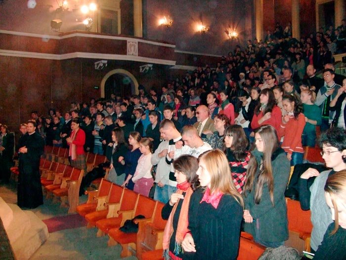 „Spiritualitatea ortodoxă şi tradiţiile populare româneşti“ 89724