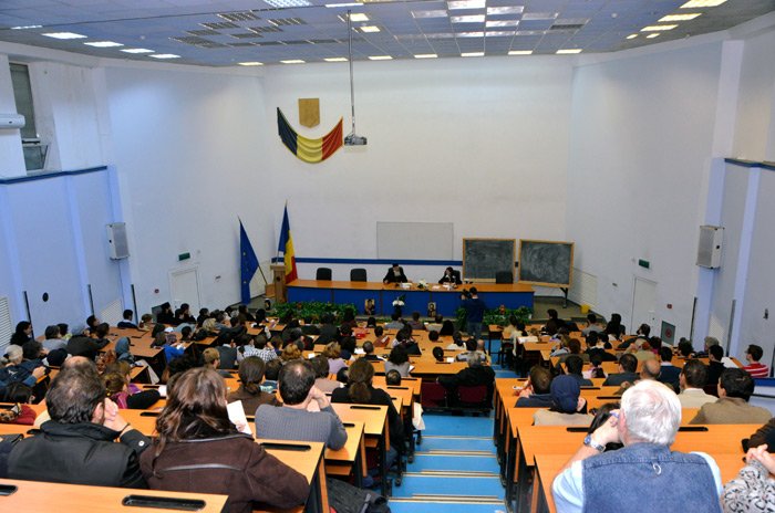 Construirea unei societăţi şi asumarea propriului rol 89749