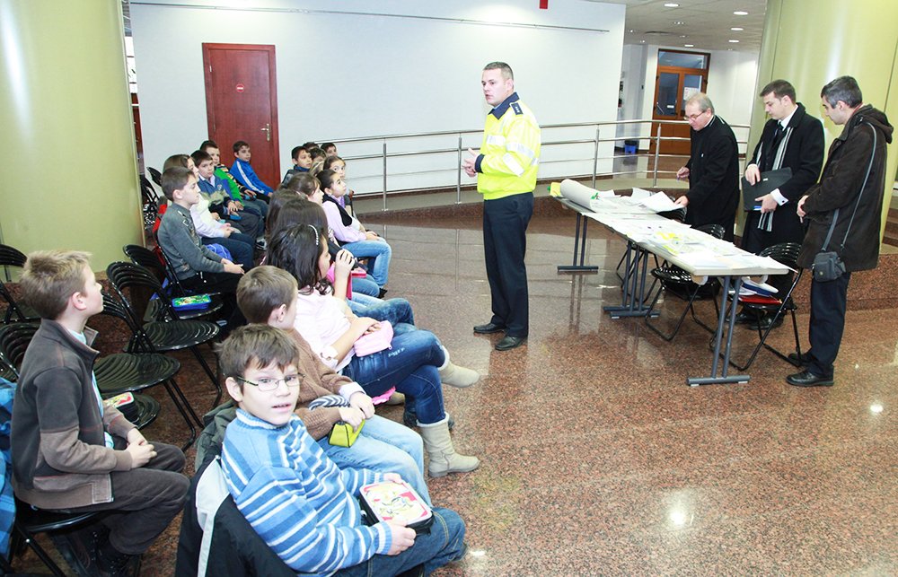 Sesiuni de informare pentru elevii din Sibiu şi Mediaş 89050