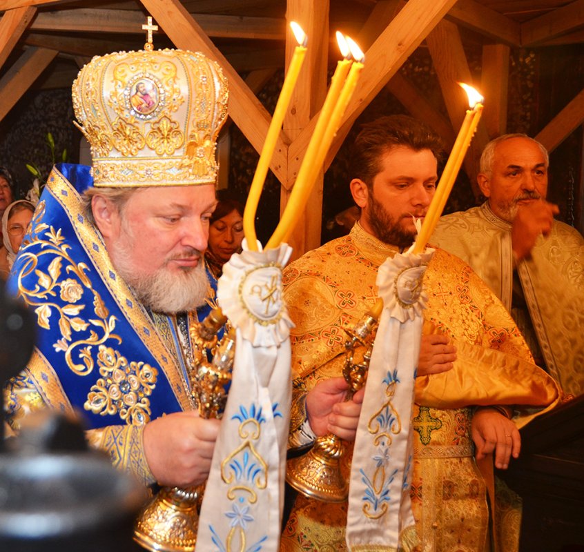 Hram la o veche ctitorie a Cantacuzinilor 89058