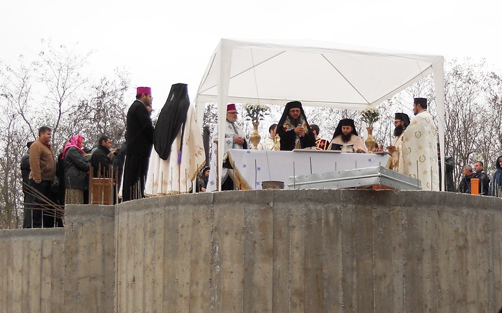 O nouă biserică pentru Sfântul Ioan Rusul 89078