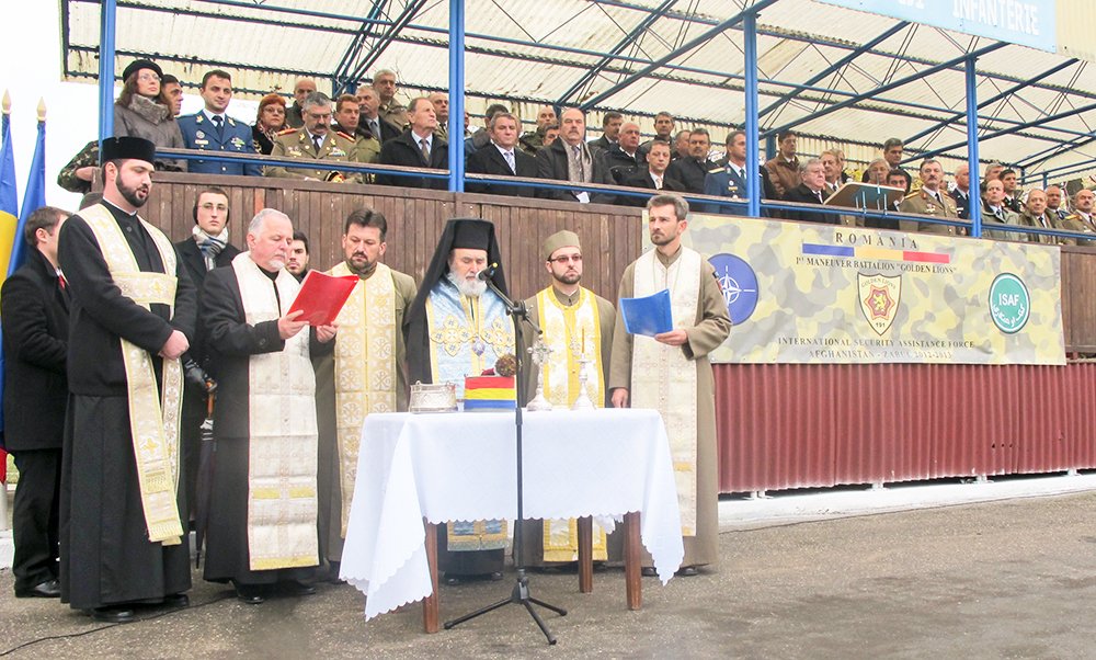 Binecuvântaţi de Biserică pentru misiunea de asigurare a păcii 89111