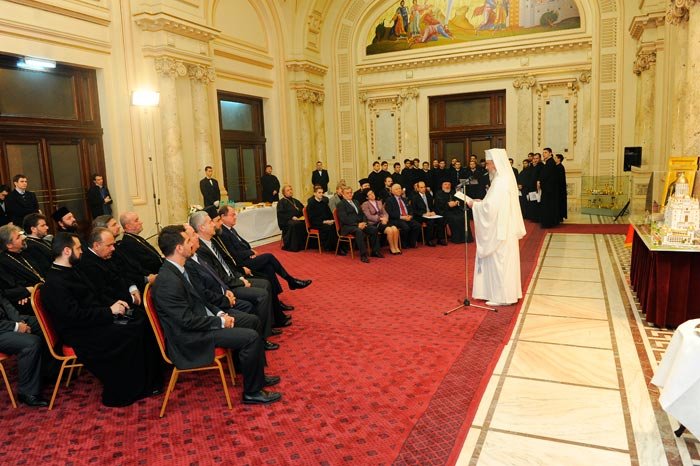 Moment festiv pentru cea dintâi pomenire a Sfântului Apostol Andrei ca zi de sărbătoare legală 88171