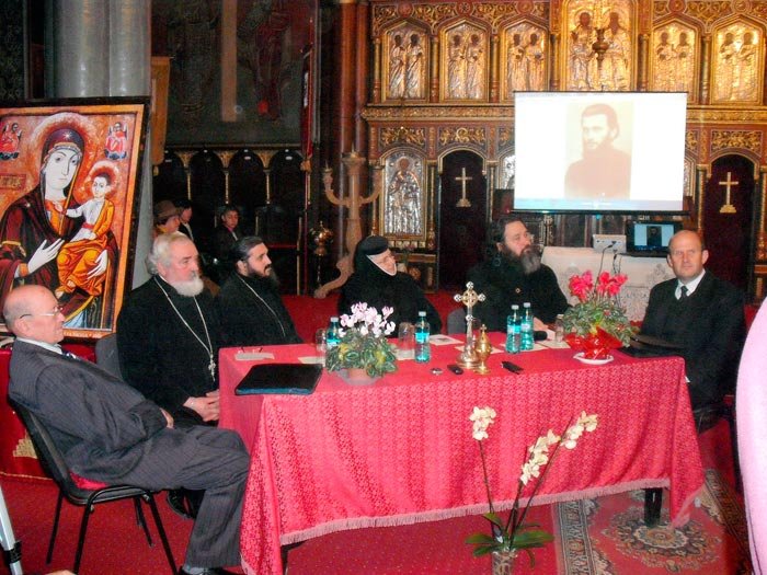 Simpozion omagial la Brad dedicat părintelui Arsenie Boca 88189