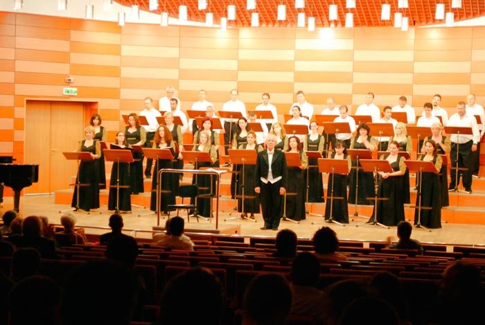 Concerte şi activităţi educative la Filarmonica „Oltenia“ 88210