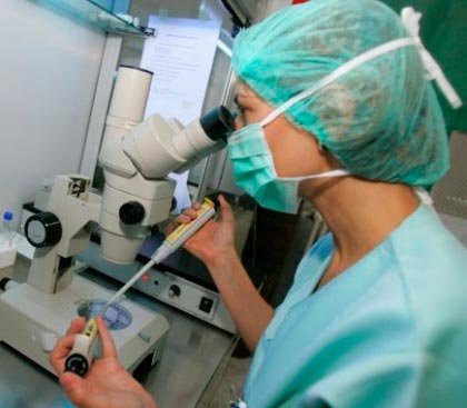 Vârsta de apariţie a cancerului de col uterin a scăzut foarte mult 88205
