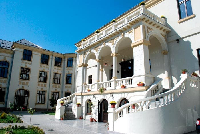 Program de vizite pentru jurnalişti la centrele sociale din Craiova 88300