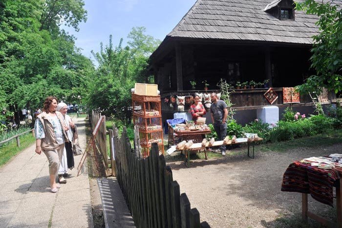 Locuri cu parfum rural 88511