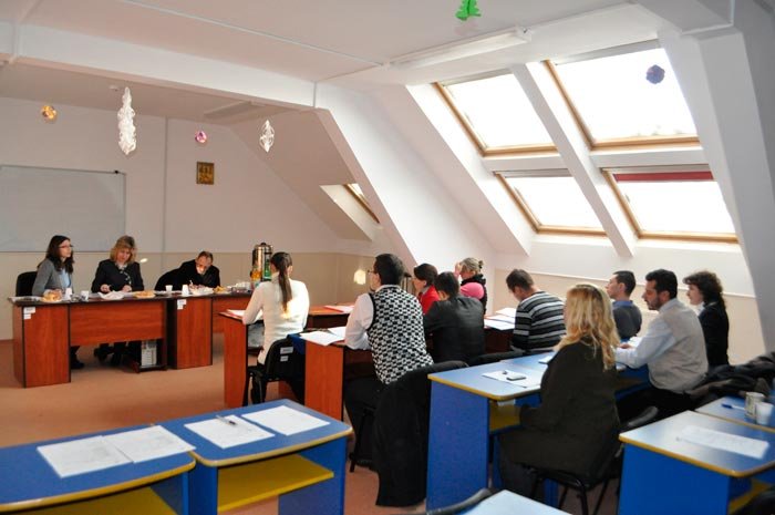 Examen la Fundaţia „Solidaritate şi Speranţă“ 88553