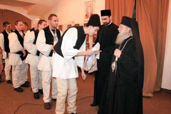 Concerte de colinde în Mitropolia Olteniei 88570