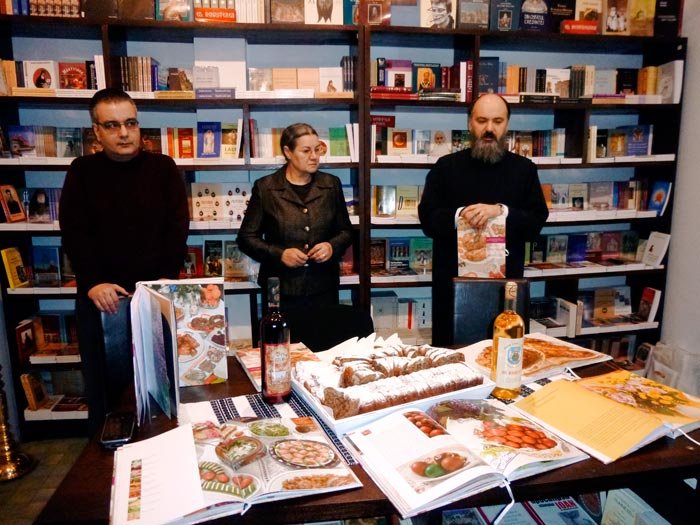 „Mâncăruri de sărbători“ dăruite ieşenilor 88558