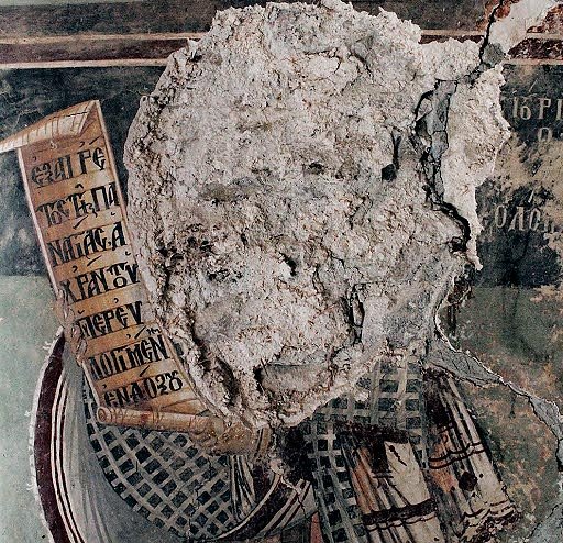 Fresce şi icoane din bisericile albaneze, furate 88909