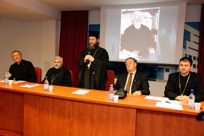 Comunicări ştiinţifice despre părintele Dumitru Stăniloae la Baia Mare 88940