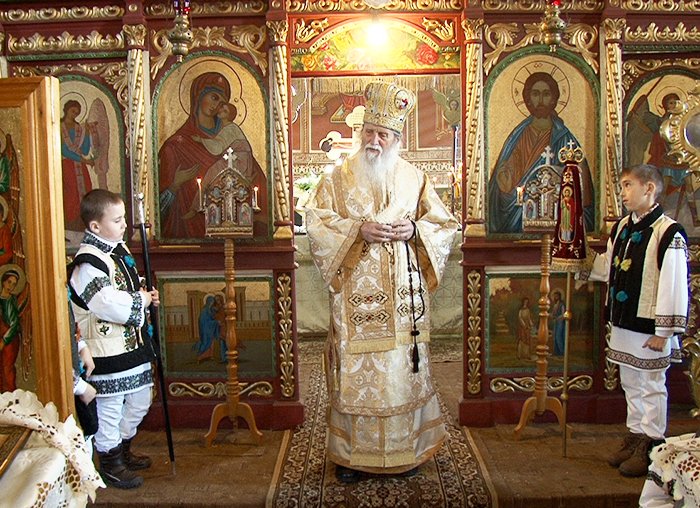 Bucurie duhovnicească în parohia Calafindeşti 88131