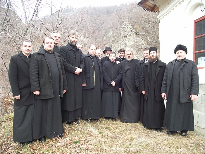 Cerc pastoral în protoieria vâlceană Horezu 88117
