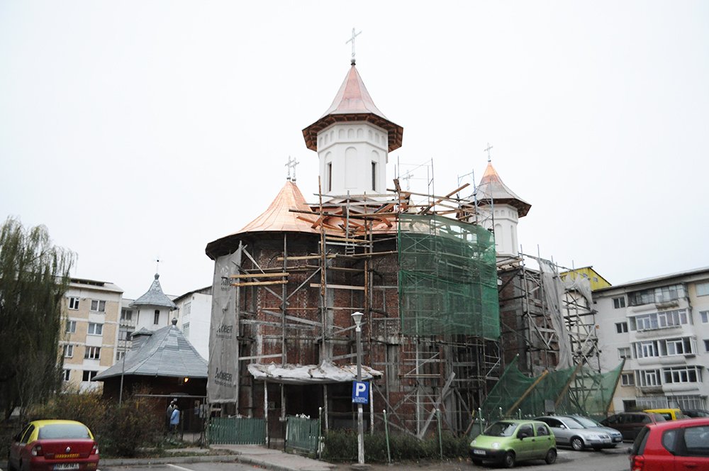 „Este important să zidim sufleteşte această parohie“ 88103