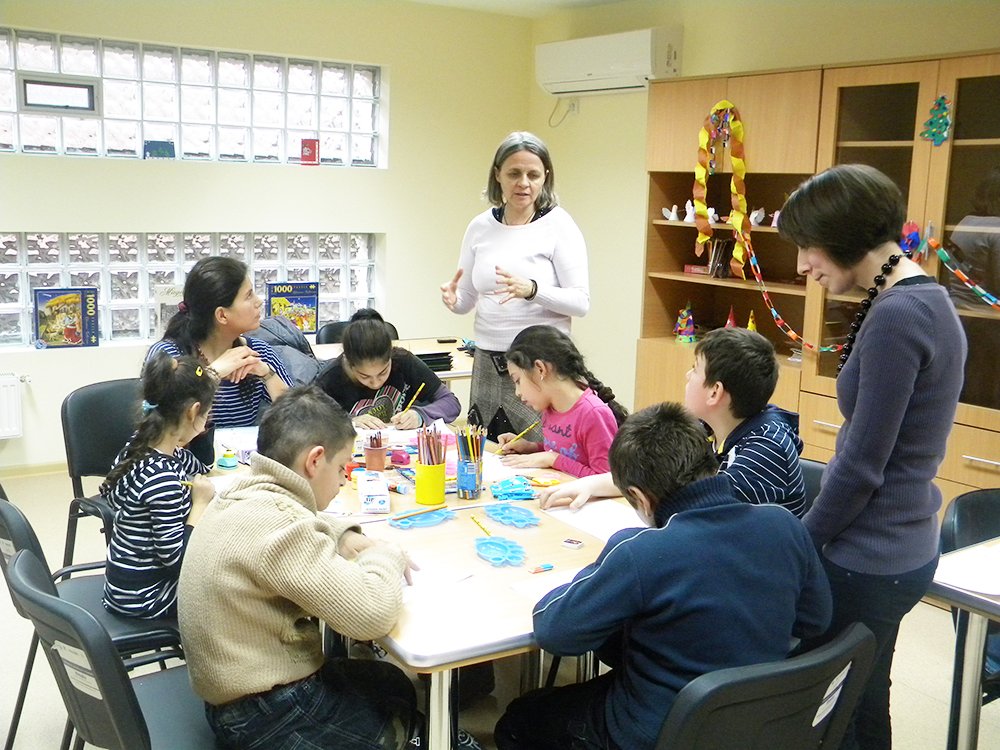 Proiect umanitar iniţiat de SONFR Craiova 88081