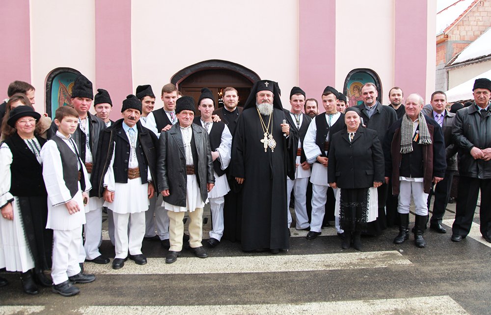 Cateheze pentru tineri la Râu Sadului 87903