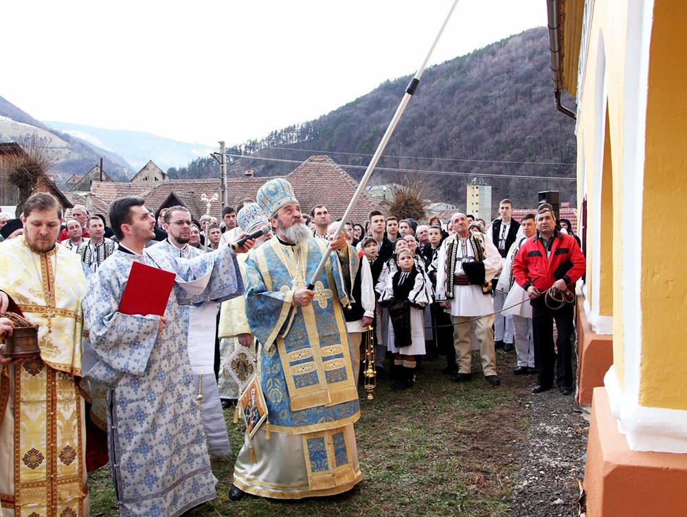 Slujbe de sfinţire şi de pomenire a vrednicilor înaintaşi 87914