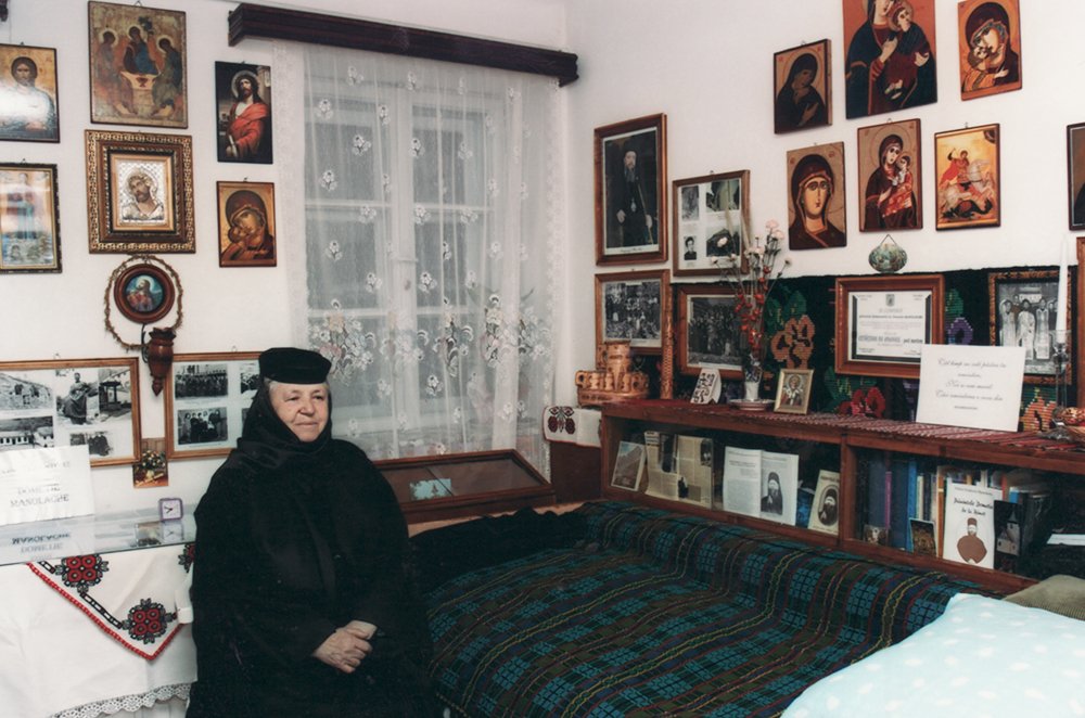 Priveghind ani mulţi într-o cetate a Ortodoxiei - Eudoxia de la Râmeţ (II) 87871