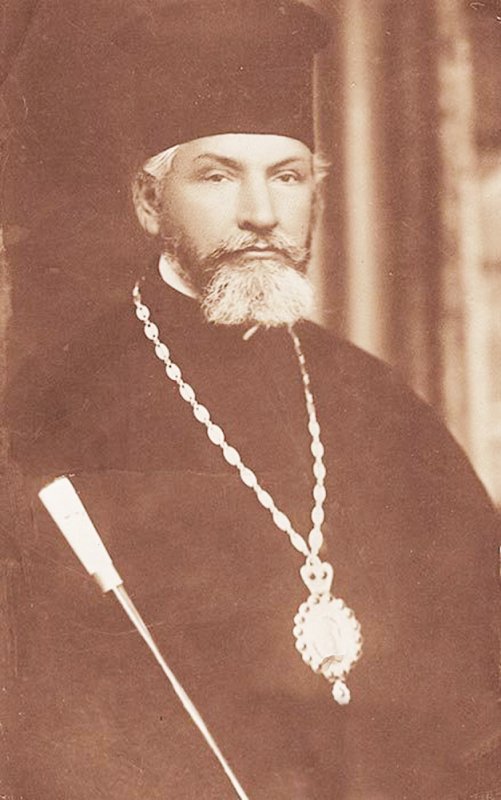 Rugăciuni de pomenire pentru episcopii Teodosie Atanasiu şi Ilarion Mircea Băcăuanul 87820