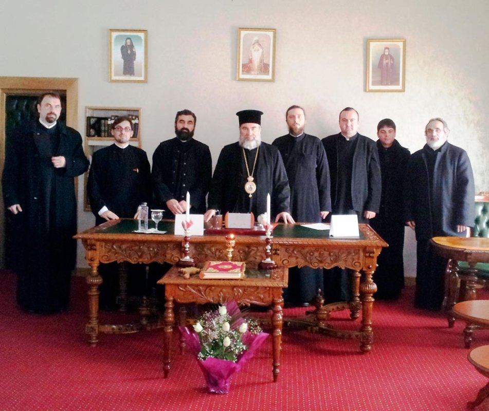 Întâlnirea preoţilor responsabili cu proiectul „Calea mântuirii“ 87737