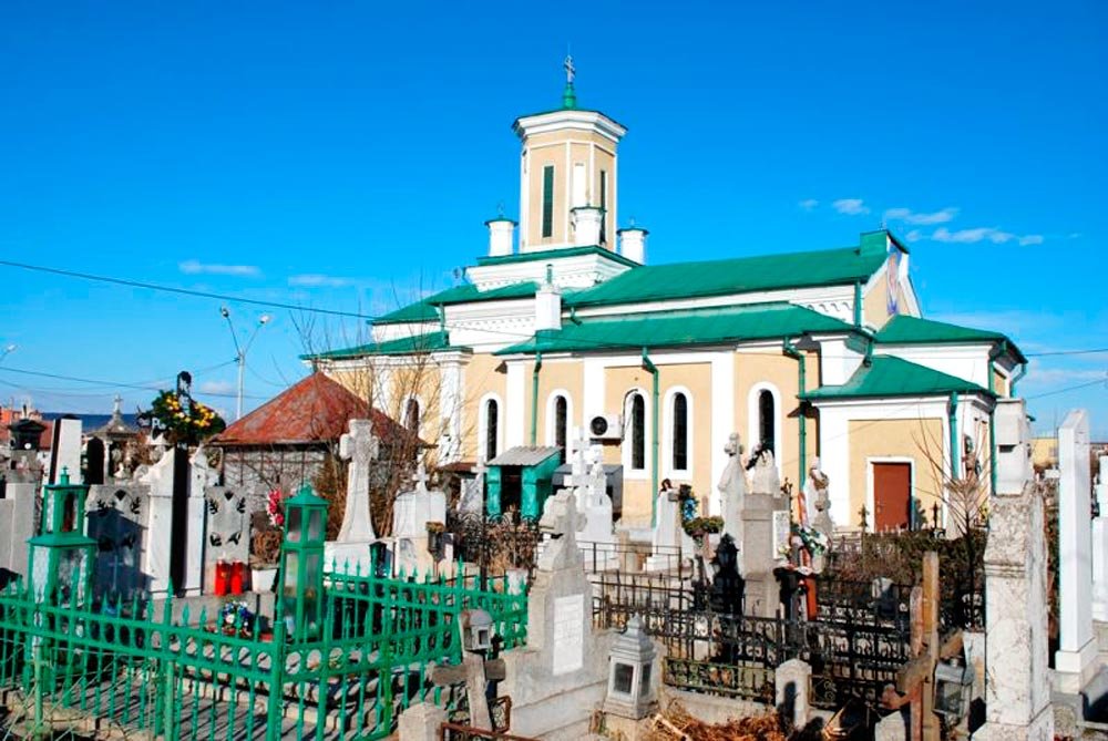 Binecuvântări arhiereşti la Biserica „Sfântul Dumitru“ din Turnu Severin 87710