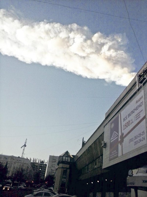 Ploaie de meteoriţi în Rusia şi sute de persoane rănite 87705