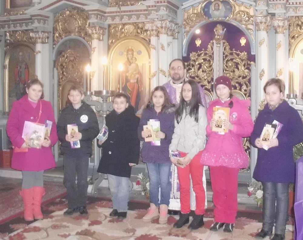 Manifestări la 119 ani de la naşterea poetei Otilia Cazimir 87663