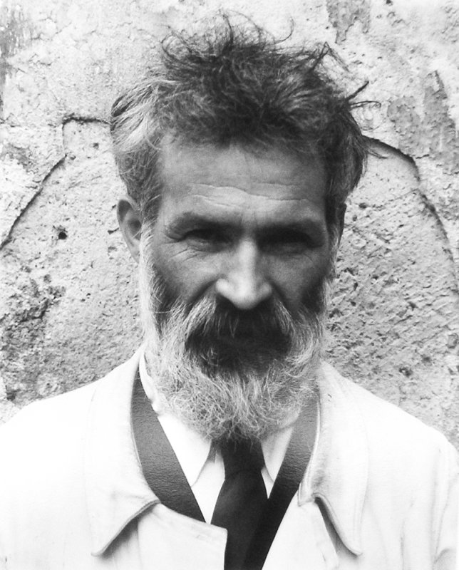 Moment omagial consacrat sculptorului Constantin Brâncuşi 87651